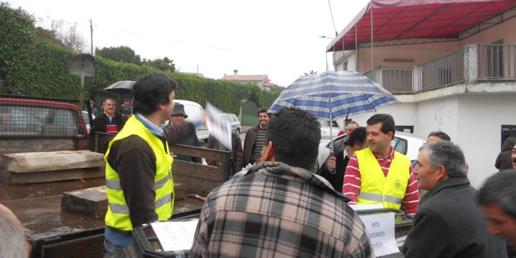 Autarcas “enterraram” a lei durante marcha lenta