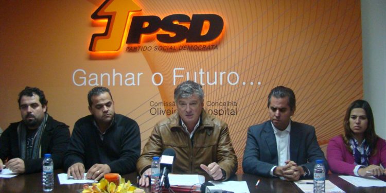 PSD diz que há deficit democrático no concelho