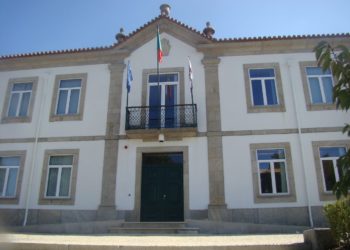 Município de Oliveira do Hospital de boa saúde financeira