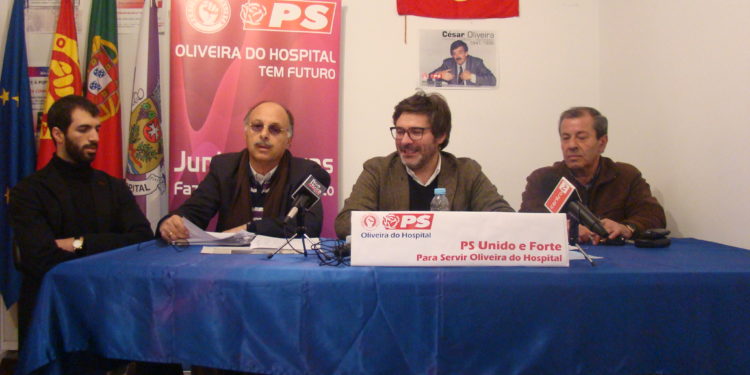 Ex diretora regional de Educação acusada de ter “graves defeitos políticos”