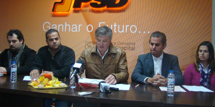 PSD acusa Alexandrino de promover “campanha insidiosa” contra Cristina Oliveira
