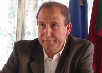 Alexandrino enfrenta PS em defesa de Coimbra