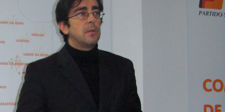 PSD de Oliveira do Hospital apela à recandidatura de Marcelo Nuno