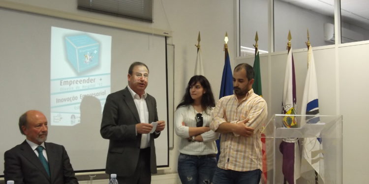 “Temos que contar com os nossos empresários”