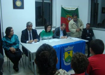 “Por este andar só falta fechar o cemitério”
