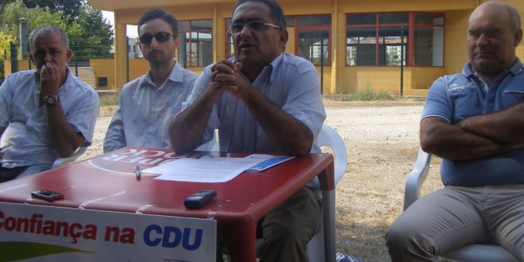 João Dinis culpa PS e PSD/CDS de males do Município