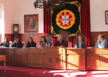 Executivo congratulou-se com eleição de Mário Loureiro