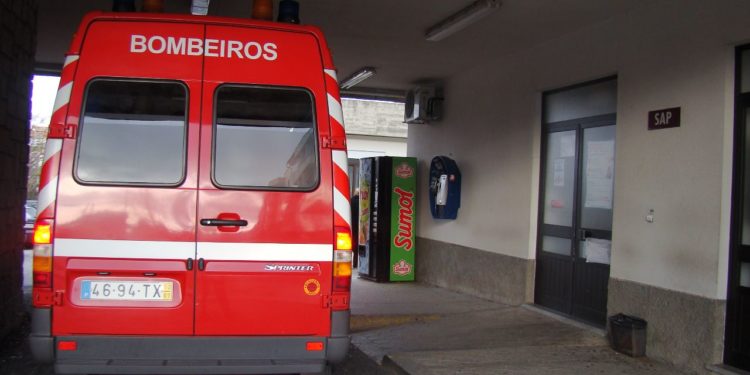 Bombeiros de Lagares em aflição