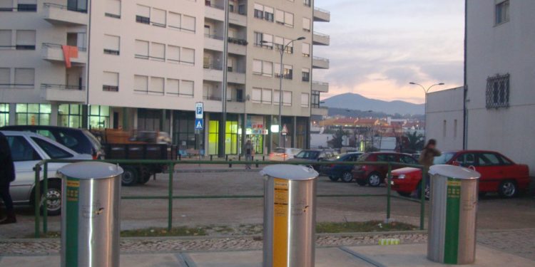 Câmara pondera entrega de parte da recolha do lixo a empresa “externa”