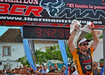 Ultramaratonista oliveirense vence prova “Ironman”