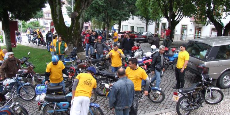 Motorizadas antigas “invadiram” Oliveira do Hospital