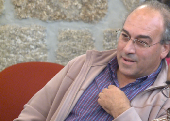 Mário Alves poderá estar a preparar regresso à política ativa