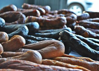 Mostra de produtos biológicos e agrícolas em modo de produção tradicional – “Da Nossa Terra” – este sábado no Mercado Municipal de Oliveira do Hospital