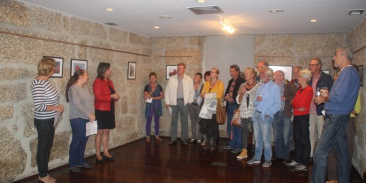 Inaugurada a Exposição de Ina Verhoef na Biblioteca Pública Municipal João Brandão