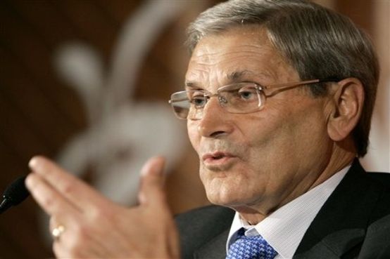 Ex presidente da Assembleia Municipal tentou impedir homenagem a Belmiro de Azevedo