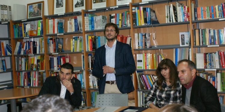 Eptoliva já tem associação de estudantes