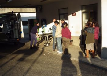 Utentes do Centro de Saúde de Oliveira do Hospital entraram ontem em desespero