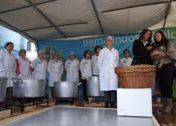 Oliveira do Hospital fez o maior requeijão do mundo