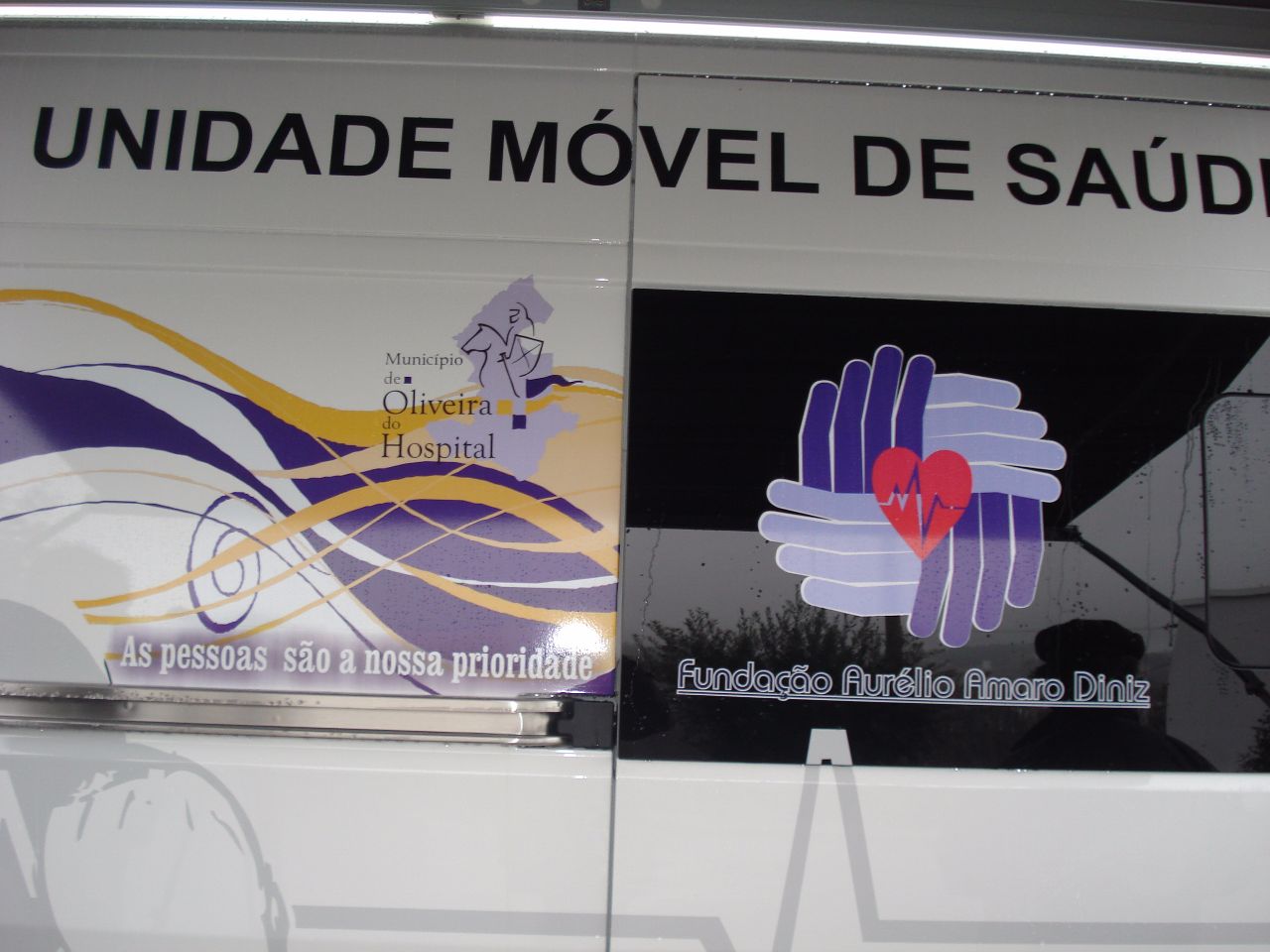 Câmara assina protocolo com FAAD para pôr Unidade Móvel de Saúde a funcionar