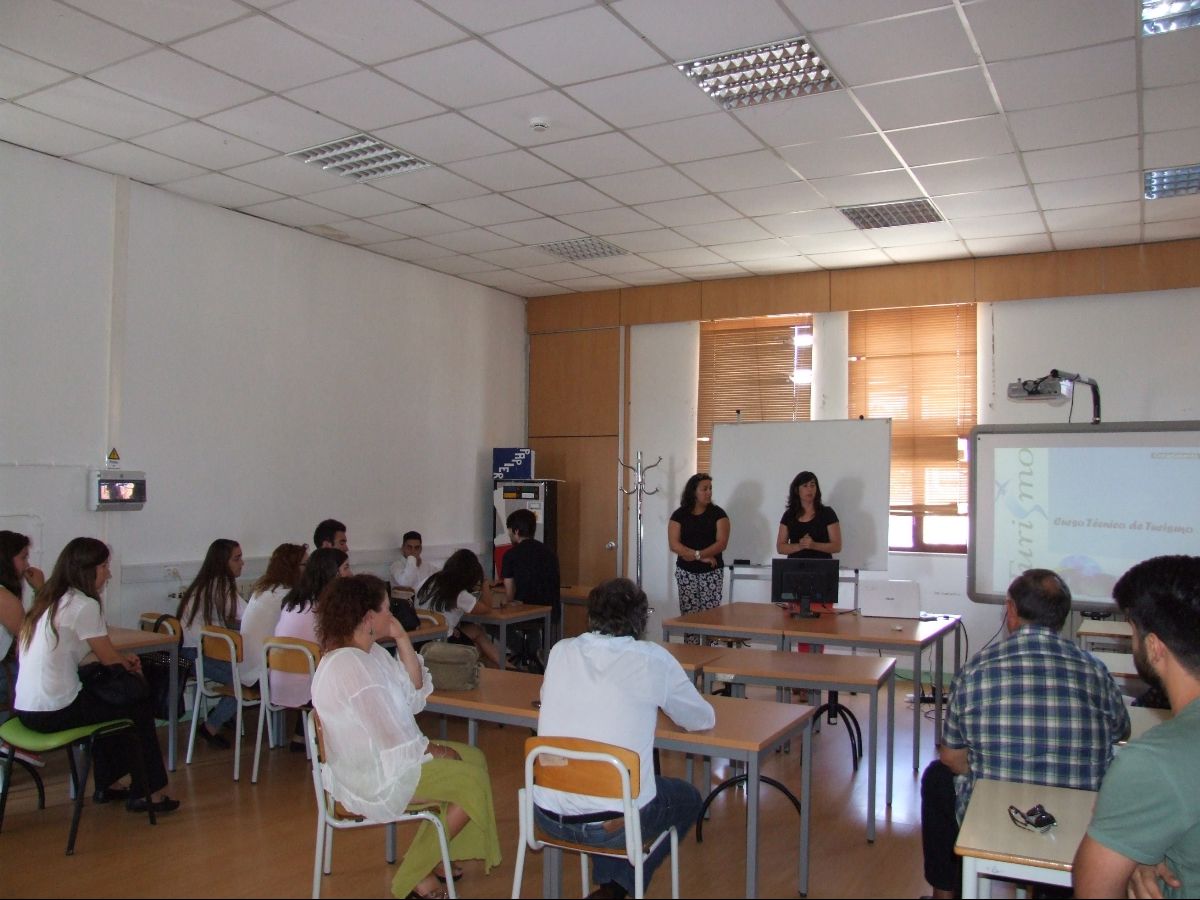 V Iniciativa Competências para o Desenvolvimento: sessão “Da Escola para o Trabalho” aproximou alunos e empresários