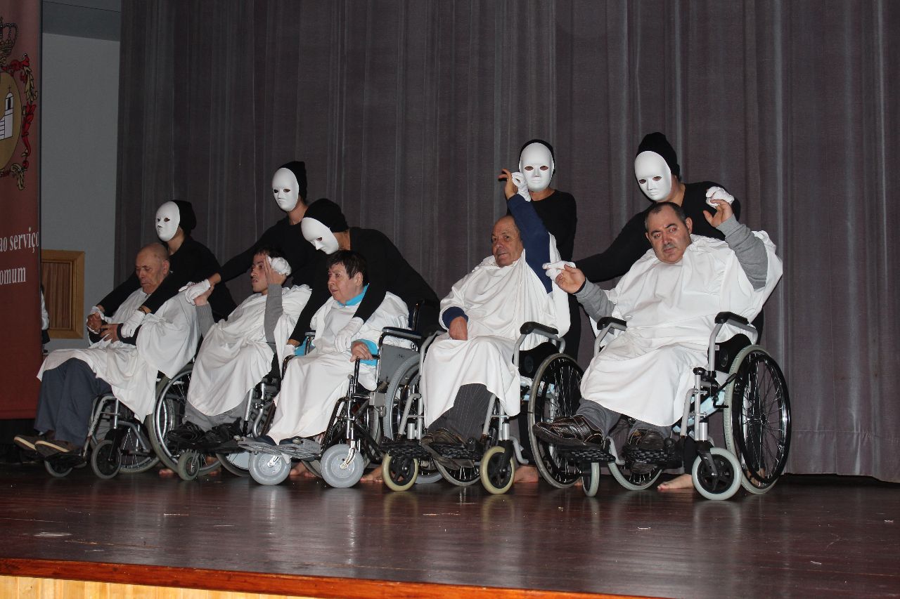 IV Gala Dr.  (243)