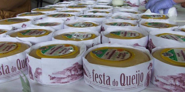 Festa do Queijo Serra da Estrela de Oliveira do Hospital e Verbos dos Arguinas nomeados para as “7 Maravilhas da Cultura Popular”