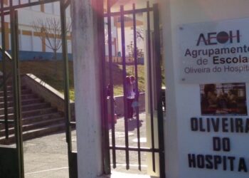 Escola Secundária de Oliveira do Hospital vai funcionar como escola de acolhimento durante a interrupção letiva em vigor até dia 5 de fevereiro