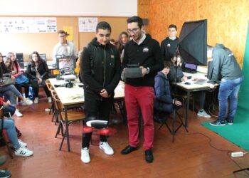 Professores do AEOH alertam para perigo de crescimento exponencial do número de contágios com o ensino presencial