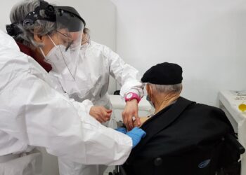 Oliveira do Hospital já vacinou 45% das pessoas com mais de 80 anos não residentes em lares