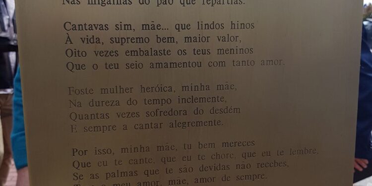 Oliveira do Hospital inaugura Monumento à Mãe numa cerimónia carregada de emoções