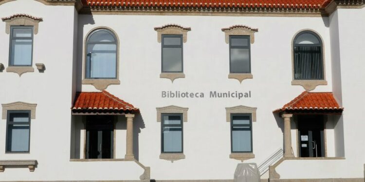 Biblioteca Municipal de Oliveira do Hospital comemora o 10.º aniversário