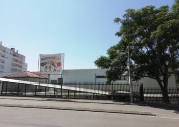 Câmara Municipal substitui coberturas na Escola 1.º CEB de Oliveira do Hospital
