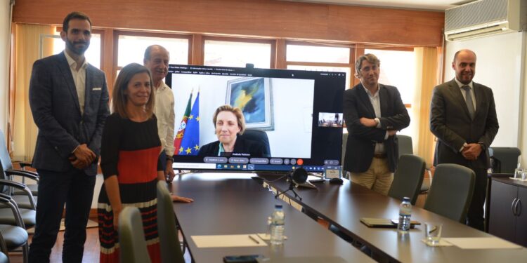 CIM Região de Coimbra assina protocolo com eBUPi para implementar Centro de Competências para a Informação Geoespacial