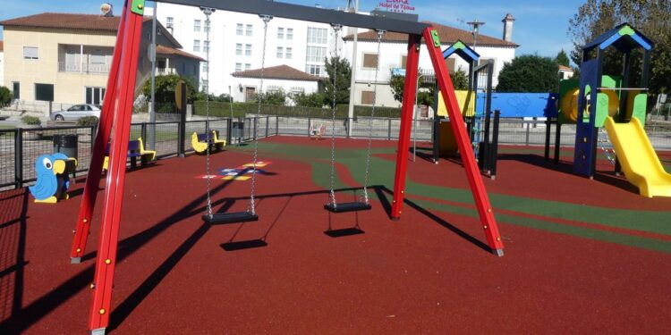 Parque Infantil de Tábua foi requalificado