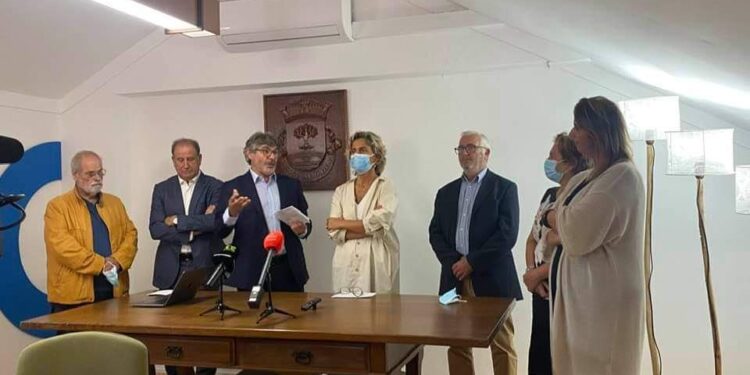 Ministra da Coesão inaugurou primeiro cowork rural em Alvoco das Várzeas