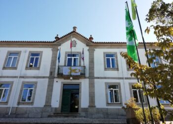 Oliveira do Hospital recebe bandeira Verde ECOXXI
