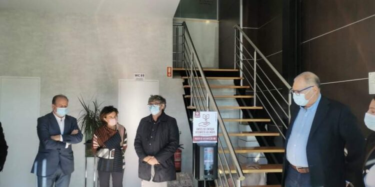 Ministra da Agricultura anuncia em Oliveira do Hospital reforço dos apoios à criação de ovelha bordaleira Serra da Estrela