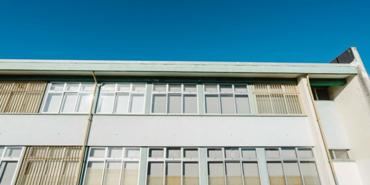 Câmara promove obras de reparação na EB2 e Escola Secundária de Tábua
