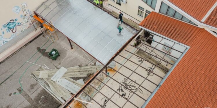 Câmara promove obras de reparação na EB2 e Escola Secundária de Tábua
