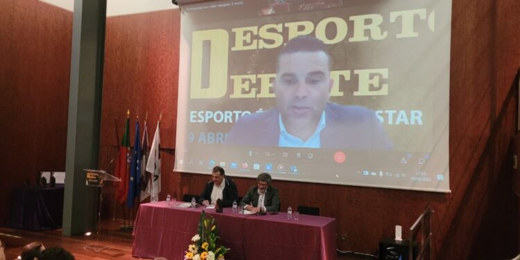 Município de Oliveira do Hospital distinguido com a Bandeira da Ética e o Cartão Branco