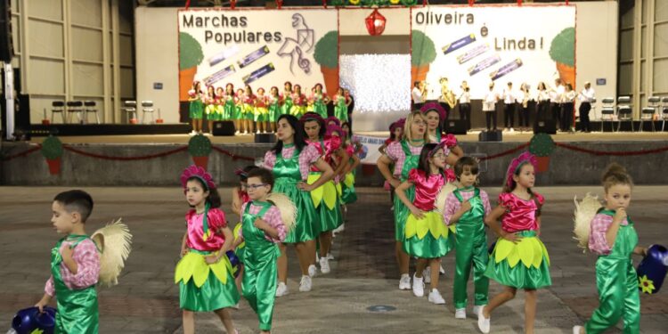 Marchas Populares de Oliveira do Hospital cativaram centenas de pessoas