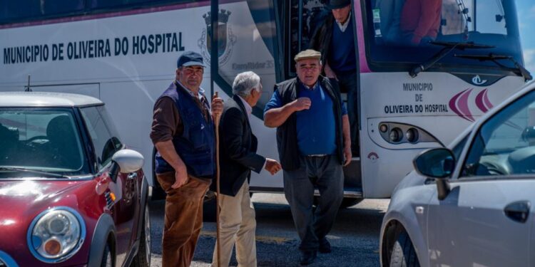 Pastores de Oliveira do Hospital em destaque na Torre da Serra da Estrela