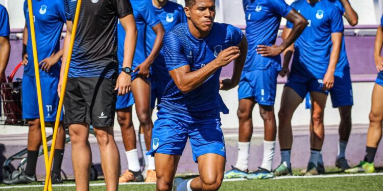 FC Oliveira do Hospital apresenta-se aos adeptos com jogo frente ao Benfica Sub-23