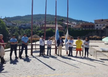 Câmara Municipal de Oliveira do Hospital hasteou as bandeiras de praia acessível em Avô, S. Sebastião da Feira e S. Gião e terminou com a bandeira de Ouro em Alvoco das Várzeas
