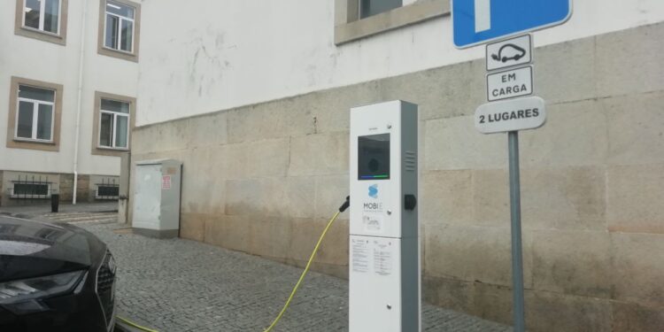 Município de Oliveira do Hospital investe 694 mil euros em mobilidade elétrica