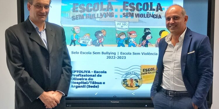 Eptoliva recebe pelo 2º ano consecutivo o selo “Escola sem Bullying | Escola sem Violência”
