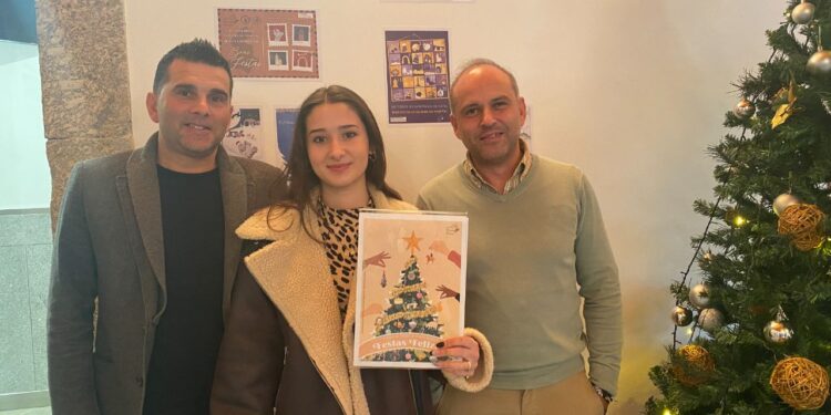 Raquel Ferreira foi a vencedora do Concurso “Postal de Natal Digital 2022”