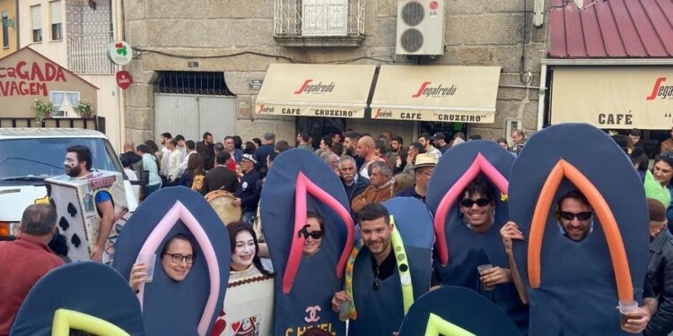 Carnavais de Lagares e Seixo da Beira regressaram com muita alegria e diversão