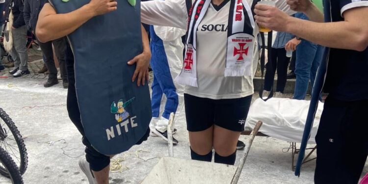 Carnavais de Lagares e Seixo da Beira regressaram com muita alegria e diversão