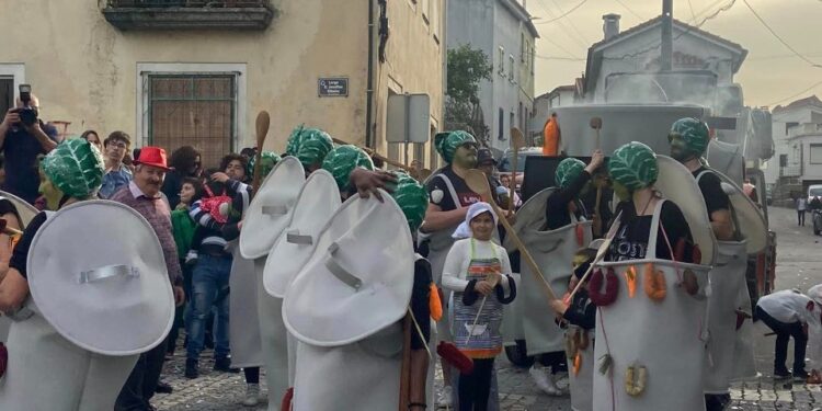 Carnavais de Lagares e Seixo da Beira regressaram com muita alegria e diversão